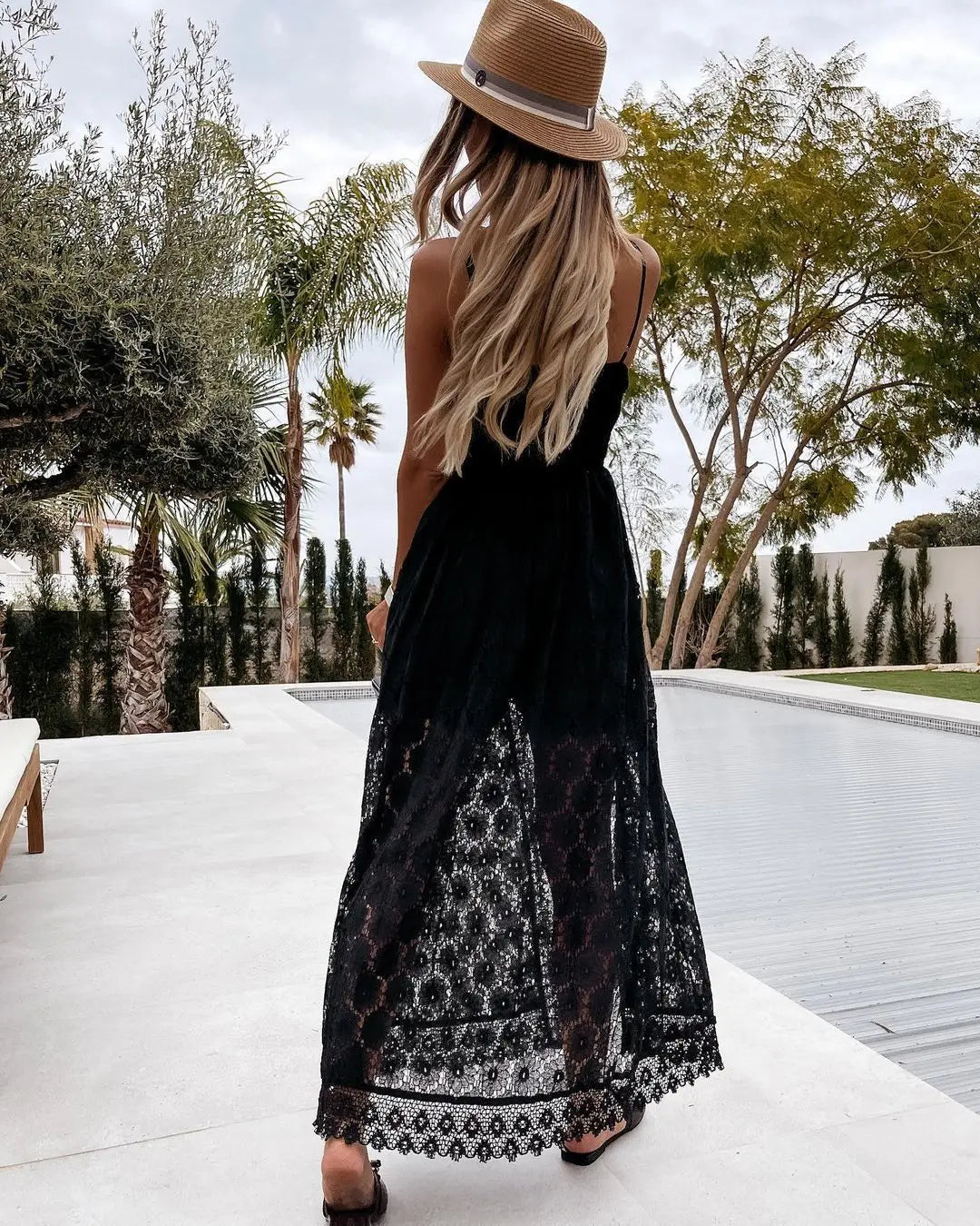 Mono Elegancia Casual